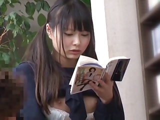 ツインテールの激カワ制服女子校生が本屋で痴漢男から中出しレ●プされるｗｗｗ