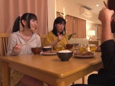 ポニテの小悪魔美少女がノーパン誘惑して年上親戚と近親交尾！