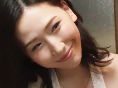 エロい雰囲気がムンムンの妖艶な義理姉に迫られ種付けプレスで強烈種付け中出し