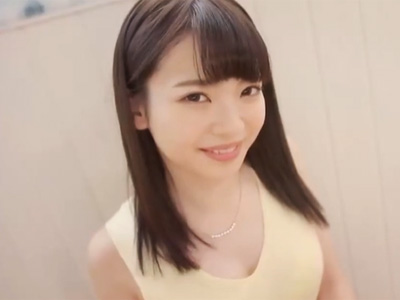色白で華奢な少女のパイパンマンコに巨根ぶち込みガン突きピストンで鬼イカせｗ