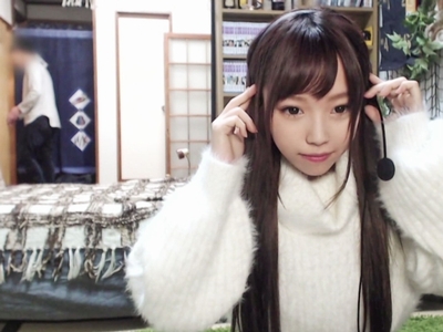 素人部屋に連れ込まれてライブチャット配信→そのままヤリ捨てられた美少女